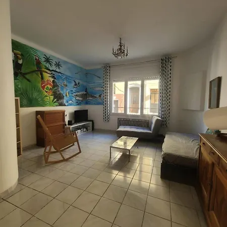 T2 De 70 M2 Au Coeur De Lägenhet Sète